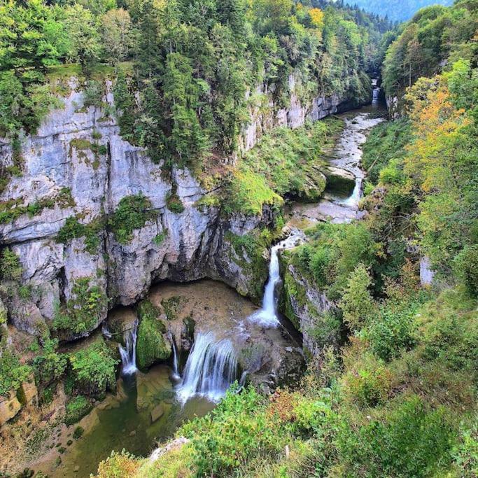 Maison Renovee Au Coeur Du Haut-Jura Entre-Deux-Monts Luaran gambar